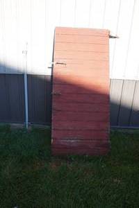 lot 117 image: Old wood barn door 34 x 78 T