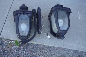 lot 126 image: Two wall mount lamps