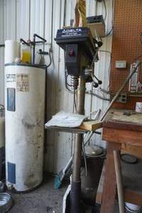 lot 175 image: Delta 14 Drill Press
