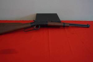 lot 19 image: Ithaca M 49 22 Lever action rifle 226410
