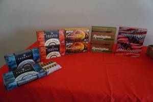 lot 36 image: 190 Cartridges Remington 300 WIN MAG