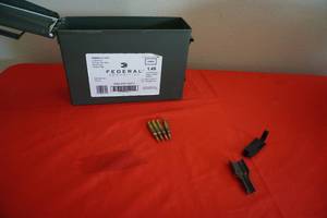 lot 48 image: Metal Ammo box w5.56 mm wclips (12 full)