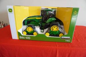 lot 61 image: John Deere 84X 410 Tractor in box