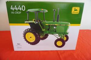 lot 84 image: John Deere 4440 Hi-Crop Two Cylinder Club 116