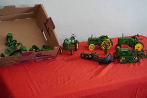 lot 111 image: John Deere miniatures, gas pump, track unit