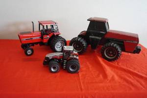 lot 120 image: Case IH 4994, 5288 & 370 Tractors