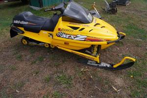 lot 207 image: 1976 Ski Doo MXZ Snowmobile, Rotax 583, 5470 miles