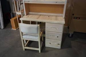 lot 265 image: Student desk w3 drawers, chair & wall mount cubbie