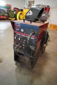 lot 274 image: Century 160 amp Wirefeed  welder whelmet