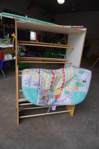lot 298 image: Shoe and Blanket rack and crib mobile
