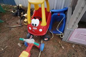lot 327 image: Little Tikes Car, scooter and swings