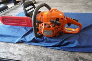 lot 338 image: Husqvarna 435 X-Torg Chainsaw w14 bar