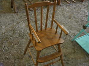 lot 46 image: Wooden high chair-no tray