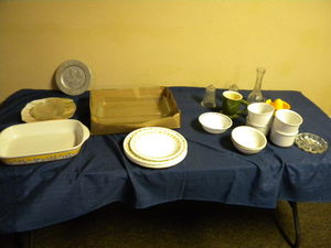 lot 120 image: Corelle,clear dishes,assorted bowls