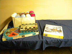 lot 126 image: Games,puzzle,yarn