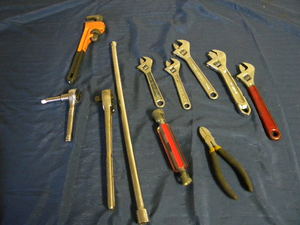 lot 173 image: 5) Adjustable wrenches, rackets