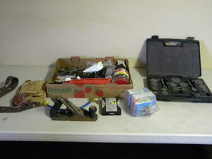 lot 182 image: Disc brake pad caliper set, plane