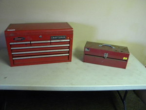 lot 189 image: Craftsman tool box & small box