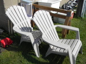 lot 220 image: 2) Poly Adirondack chairs