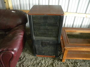 lot 38 image: Sony 5 Disc changer, amp & Tape plus speaker