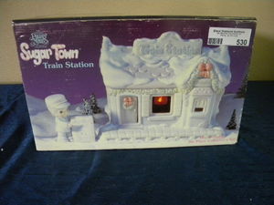 lot 530 image: Precious Moments Train Station