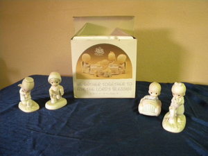 lot 548 image: Precious Moments 5 Figurines