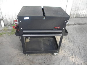 lot 408 image: Torin Work station on wheels