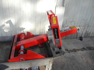 lot 416 image: Snap-On WAB 590 Spring Compressor