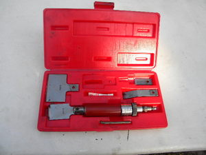 lot 429 image: Snap-On PGS 1004 Air  scraper