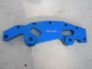 lot 449 image: BMW 3043 camshaft holding tool