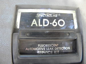 lot 461 image: Spectroline ALD light detection kit