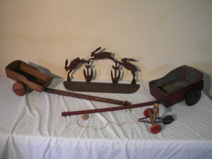 lot 553 image: 2) Pull toys, and msic items