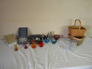 lot 567 image: Waterford crystal, colorful glassware