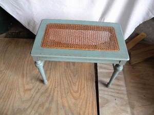 lot 587 image: Antique caned seat bench