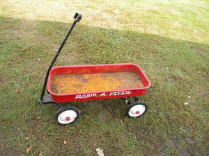 lot 590 image: Radio Flyer wagon