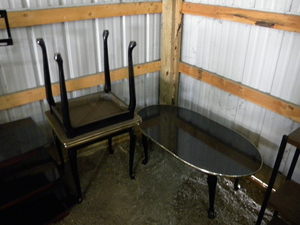 lot 604 image: Coffee and end table setblack