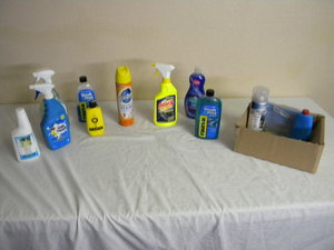 lot 630 image: Wax and cleaning supplies