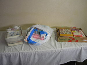 lot 647 image: Quilt face & craft books