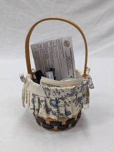 lot 59 image: FarMaCee All Natural Homemade Products