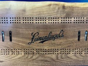 lot 61 image: Leinenkugels Cribbage board