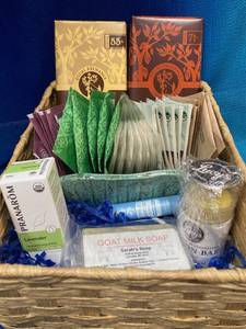 lot 79 image: Wellness Basket  Organic Oils, Soap, Chocolate Donated by EW Practitioner Jayne Wolff