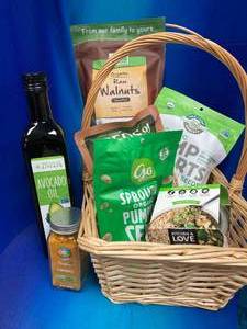 lot 98 image: Wholesome Endeavors Healthing Eating Basket
