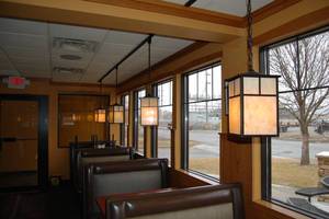 lot 20 image: Four Hanging Four sided booth lamps