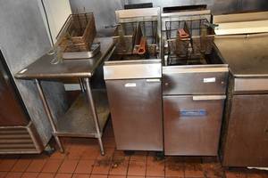 lot 29 image: 2) Imperial Deep Fryer