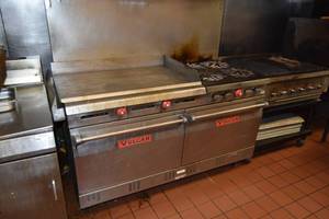 lot 31 image: Vulcan Double Oven