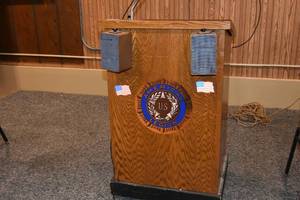 lot 72 image: Podium wpodium mic and amp
