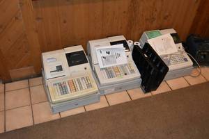 lot 131 image: 3) Sumsung Cash Registers