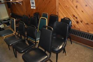lot 147 image: 12 assorted blackgreen chairs