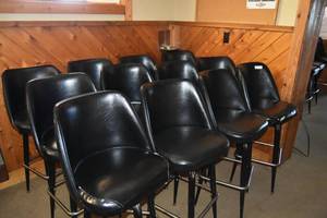 lot 149 image: 12 black padded barstools