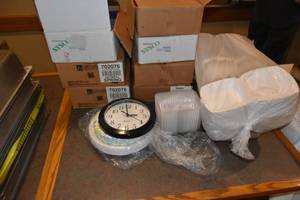 lot 218 image: 7) Boxes of paper placemats